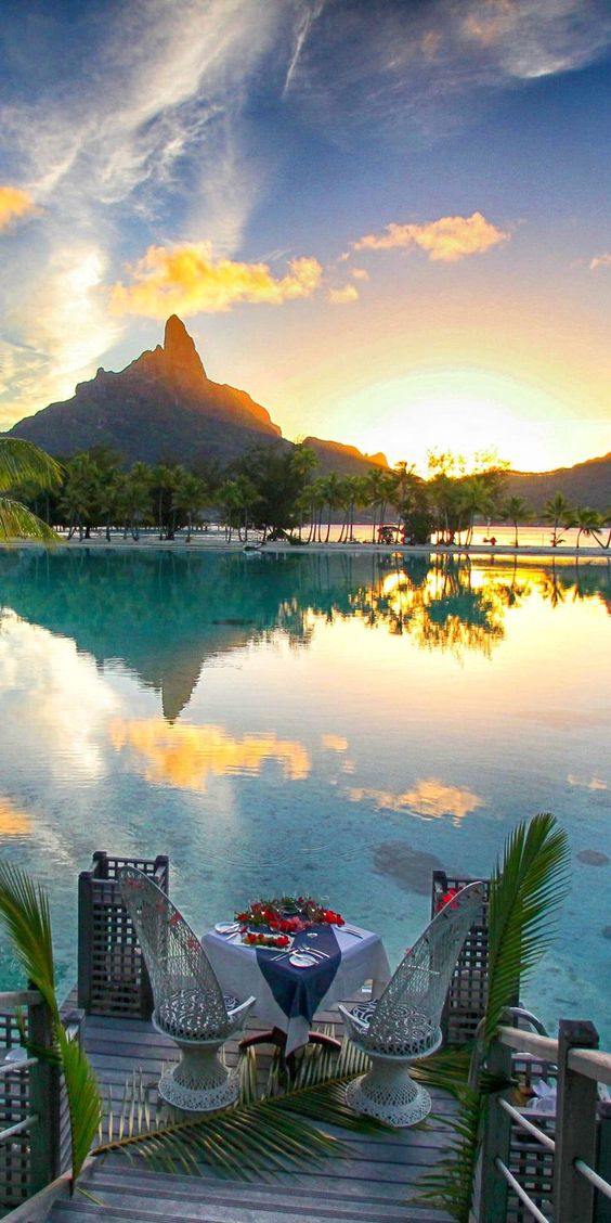 tripsection's tweet image. #borabora #island #vacation #bestbeaches