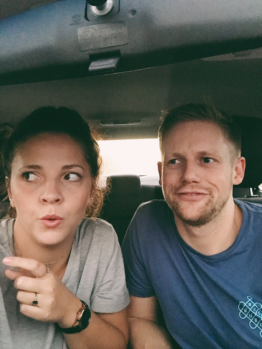 taylerlanning's tweet photo. When your just taking your cute car selfies with your boo and then notice your neighbor creepin...😳 #lovehim 💗 Well Ethan...not my neighbor. https://t.co/kVkr3ykWgM