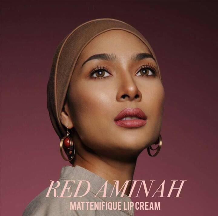 SUGARBELLECOSM1's tweet photo. sugarbelleXmua Bee Ramza 🌸 https://t.co/m93gOfxXwA