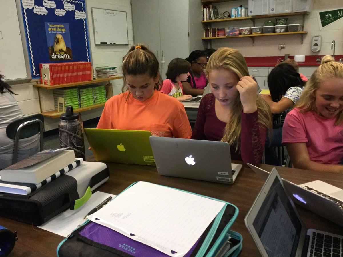 ttrogdon1's tweet image. Practicing our Group Norms with Virtual BreakoutEdu! @SilkHopeEagles #teamwork #escaperoom #firstplac