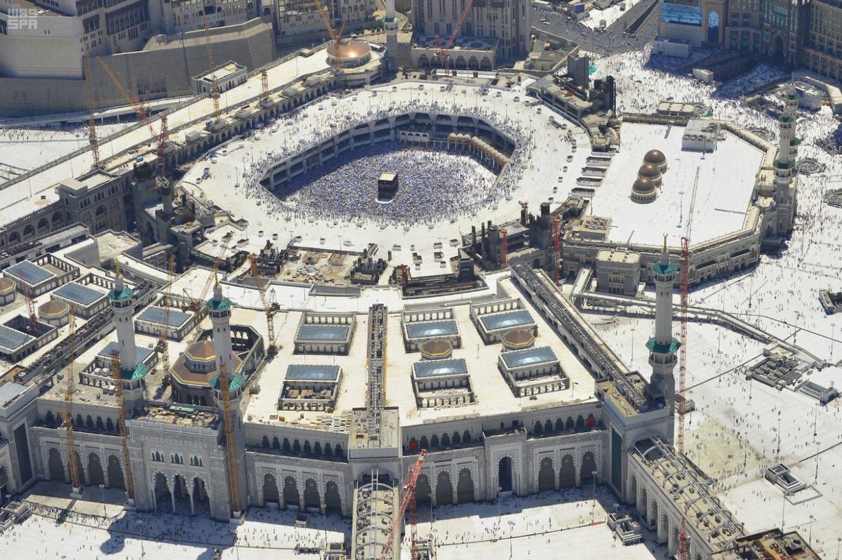 AJELNEWS24's tweet photo. تعيش بلادنا خ��ال موسم #الحج أياماً عالمية عظيمة..
فلنقف جميعاً مع بلادنا ونفتخر بقادتنا ورجال أمننا وجميع العاملين في خدمة ضيوف الرحمن.
🇸🇦🇸🇦 https://t.co/OZrzfsBXIv