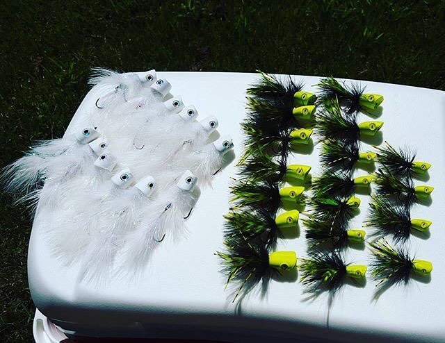 FlymenFishingCo's tweet image. 📷: @inpursuitoftrout. Howitzer poppers vs. Double Barrel poppers... Which is your favorite?
#SurfaceSeducer #flyty… ift.tt/2xvPuXh