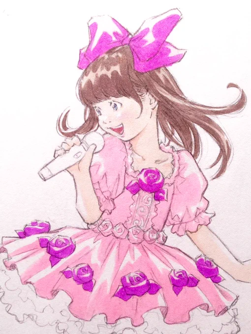 【夏休みラクガキ教室】
ドレスをデザインしよう✍️ 