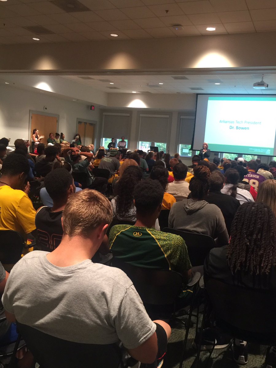 DrMBGunter's tweet photo. @ATU_Athletics @drrbowen Welcomes all. I'm excited to be a student athlete mentor. #let'splaythegame #studyfor honors #teamworkcounts https://t.co/v30DA14oAG