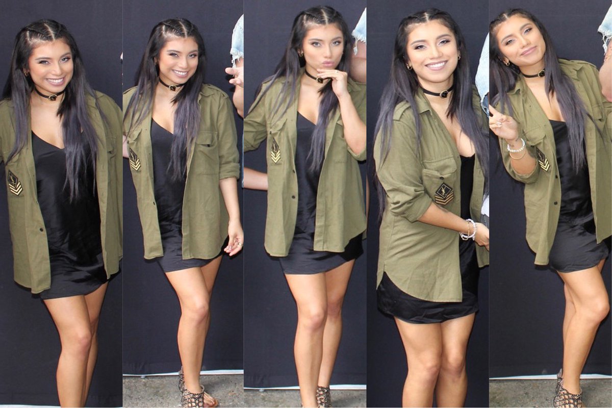 keeastman's tweet photo. @kirstin #ptxIL https://t.co/dmHWWitTug