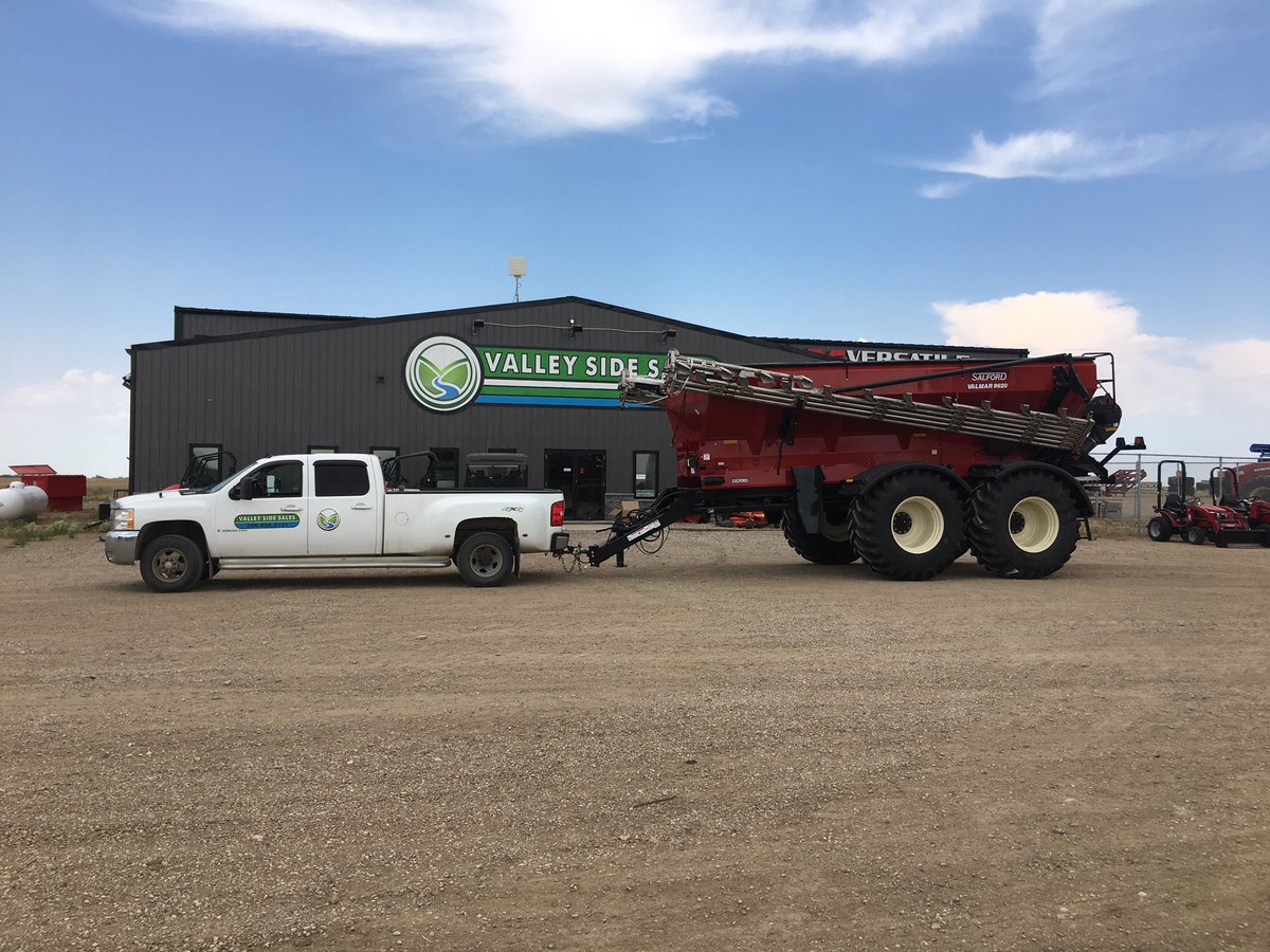 valleysidesales's tweet photo. First Salford/Valmar 9620 heading to its new home @SalfordGroup #valmar https://t.co/daJtww4vV4