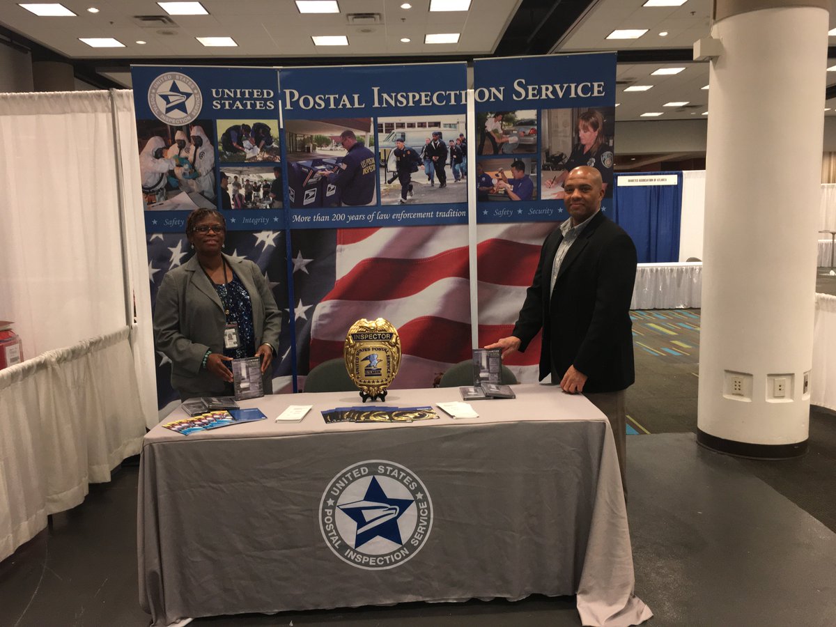 USPIS_ATL's tweet photo. Atlanta Field Office Inspectors educate the public at the #NOBLE2017 Training Conference https://t.co/I46J8qaiPA