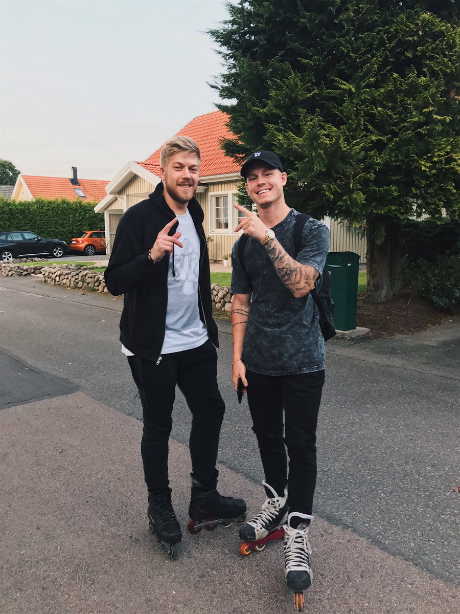 Teeqo's tweet photo. https://t.co/jtcqwkb3iH