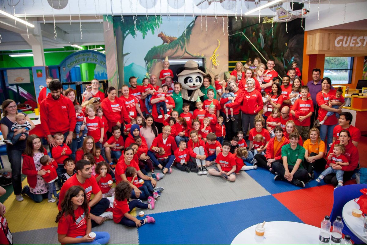 Hello #seftonhour! We're here to support individuals &amp; families worldwide who are affected by Microcephalic Primordial #Dwarfism. Pls RT TY.