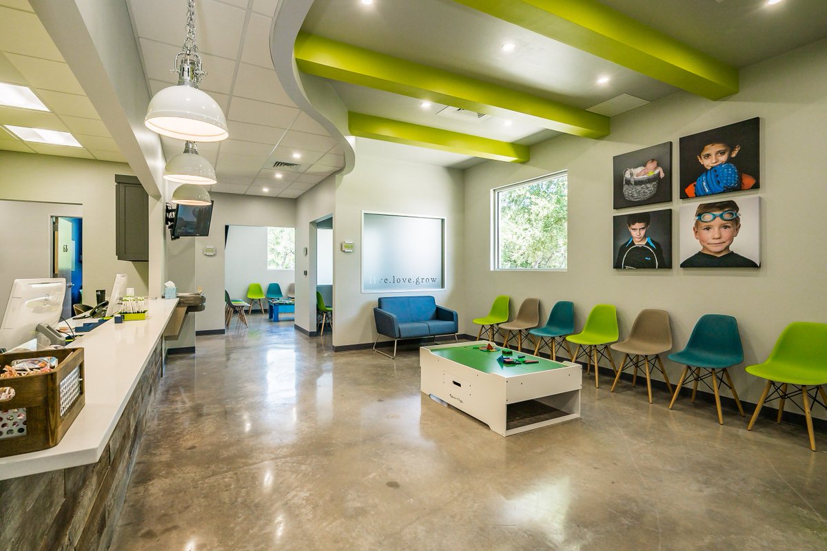 BeansproutPedi's tweet photo. Harvey Evacuee Help 
Dr Temple, Dr Grant, the staff @Beansproutpediatrics will offer a free acute care clinic for hurricane Harvey evacuees https://t.co/eGcXrqFkXA