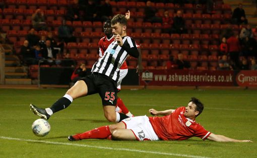 ChronicleNUFC's tweet photo. Here's @LukeCharman_ scoring #nufc second goal: https://t.co/v8X9ZZ5GKV https://t.co/ZcINABCSM8