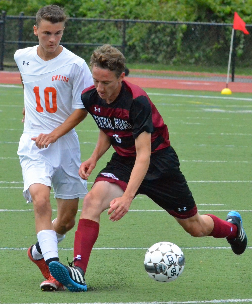 OneidaSports's tweet photo. #BoysSoccer: @SportsOneida lets halftime lead slip away, drops season opener to Central Square in overtime.
https://t.co/911JSqMrLK https://t.co/n1lNz8rOJQ