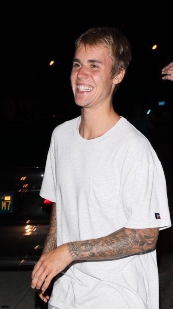 cileklidon's tweet photo. lütfen çokluklara rt yapın az zaman kaldı  #DreamTvBüyükFinal #JustinBieber https://t.co/ea1frZIzDX