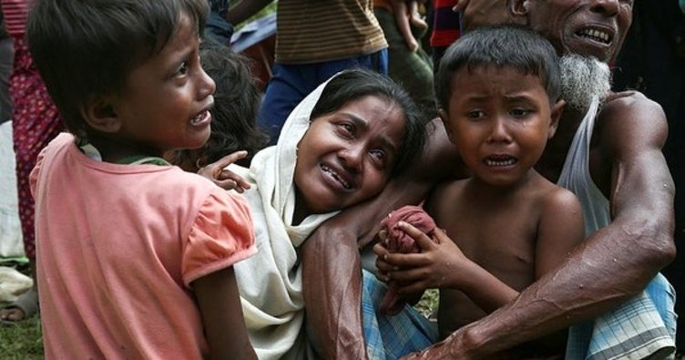 forzabesiktas's tweet photo. Do not you hear the screams of innocent people ? Will you keep watching? #Arakan @antonioguterres @UN https://t.co/zYCaobkG0w