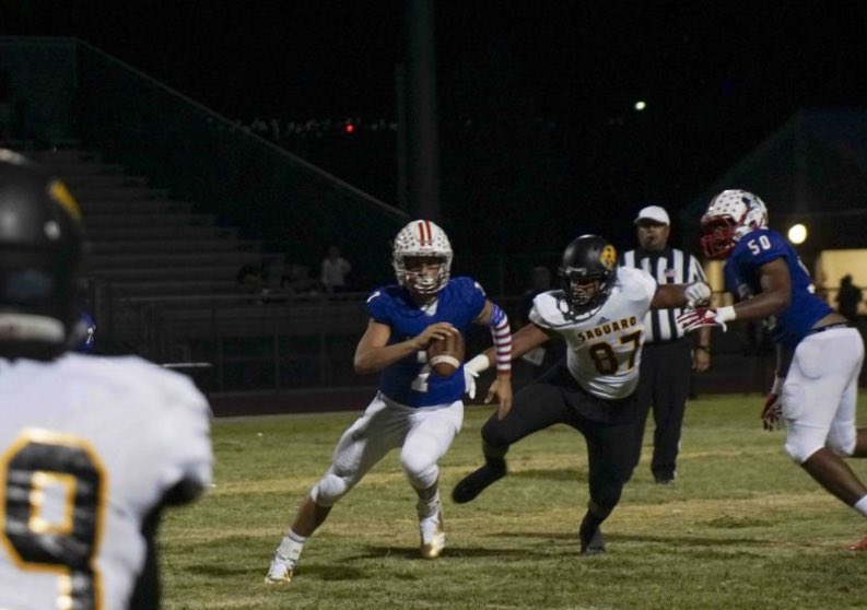CoachMoniz's tweet image. Everyone is waiting for him to break the passing record. We forgot he could run! #7QB @kenyonoblad scrambling for yards, #21 Liberty HS(NV)