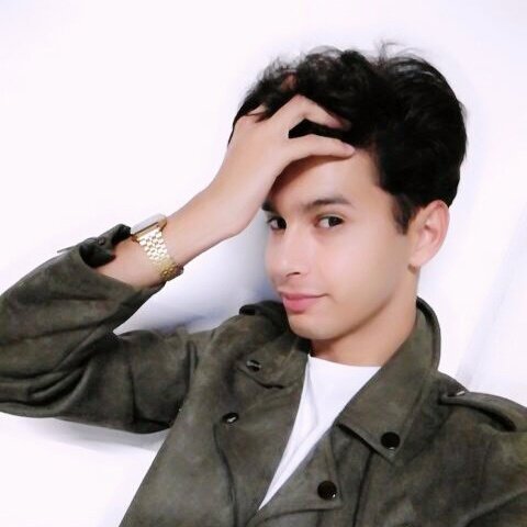 The sun illuminates our eyes and black intensifies our deep soul !!