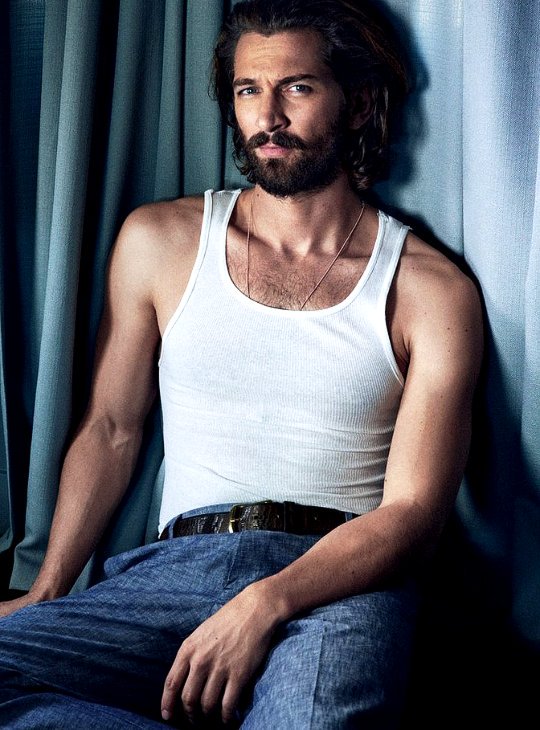 <a href="/Guapazos/">Guapazos</a>