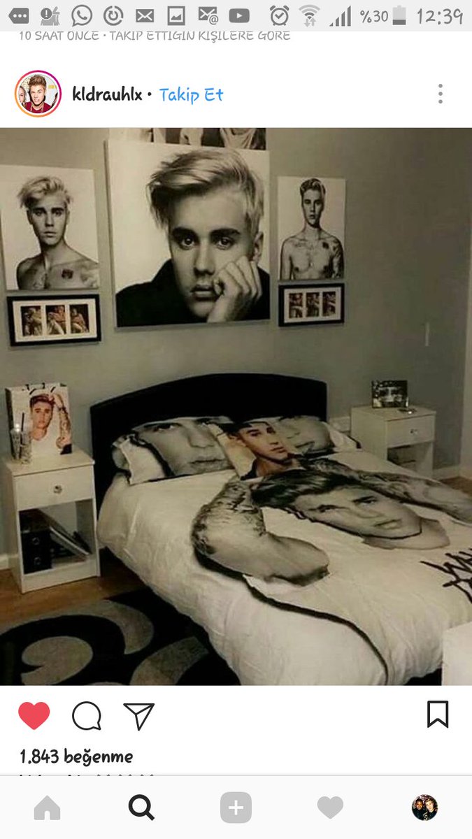 gayelovato92's tweet photo. başım ağrıyor belim ağrıyor parmaklarım çok ağrıdı yeter #DreamTVdeBüyükFinal #JustinBieber https://t.co/XJ2tFHpKAe