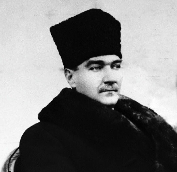 dailyportscom's tweet photo. ''bir gülüşü var'' https://t.co/HiUTs9YpCP