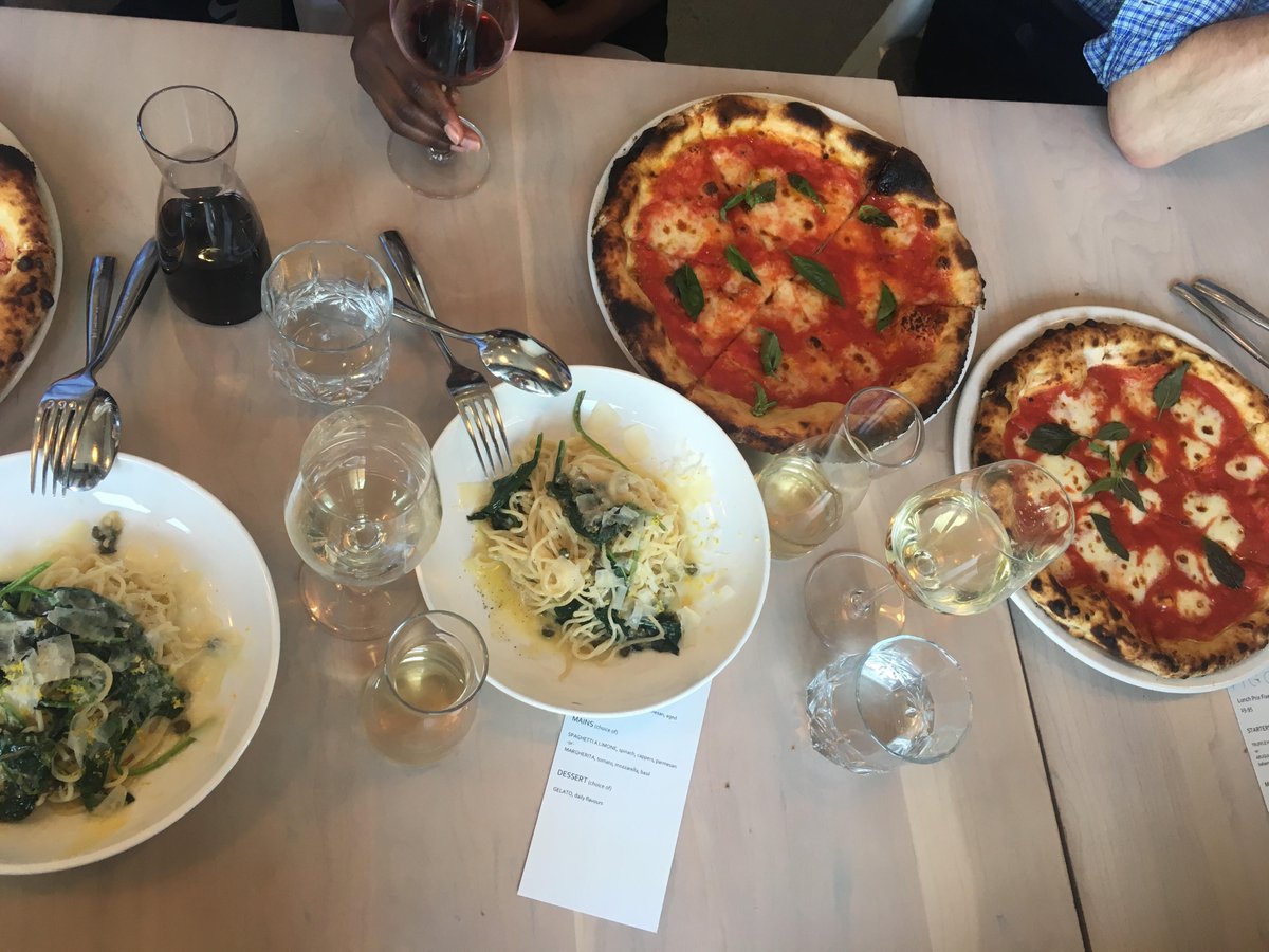 AXON_Comms's tweet photo. #AxonCTS left the bagged lunches behind and headed to @FigoToronto for a team lunch! #mentalbreak #teambuilding #goodfood #workplacewellness https://t.co/qIdqIF2zqh