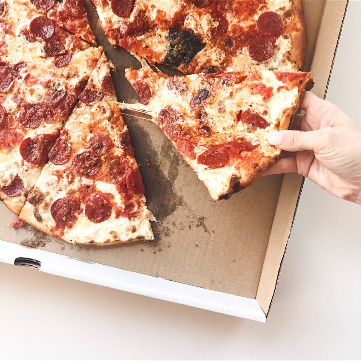 think_bigfish's tweet photo. Thanks @GrimaldisPizza for supplying us with a delicious lunch during a #webinar #bfcg #agencylife #thinkbigfish #adagency https://t.co/12qd2ZgwYB