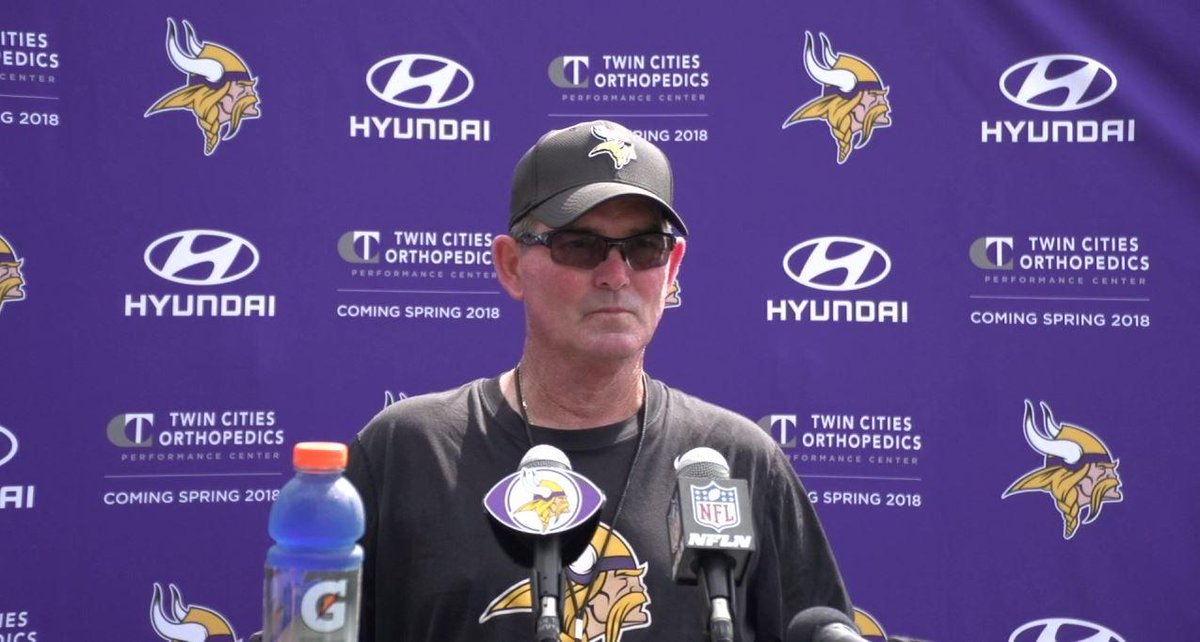"I know that he is all in on getting ready to play." - Coach Zimmer on @teddyb_h2o   📺: mnvkn.gs/RfUqKg https://t.co/fthxoKXoWO