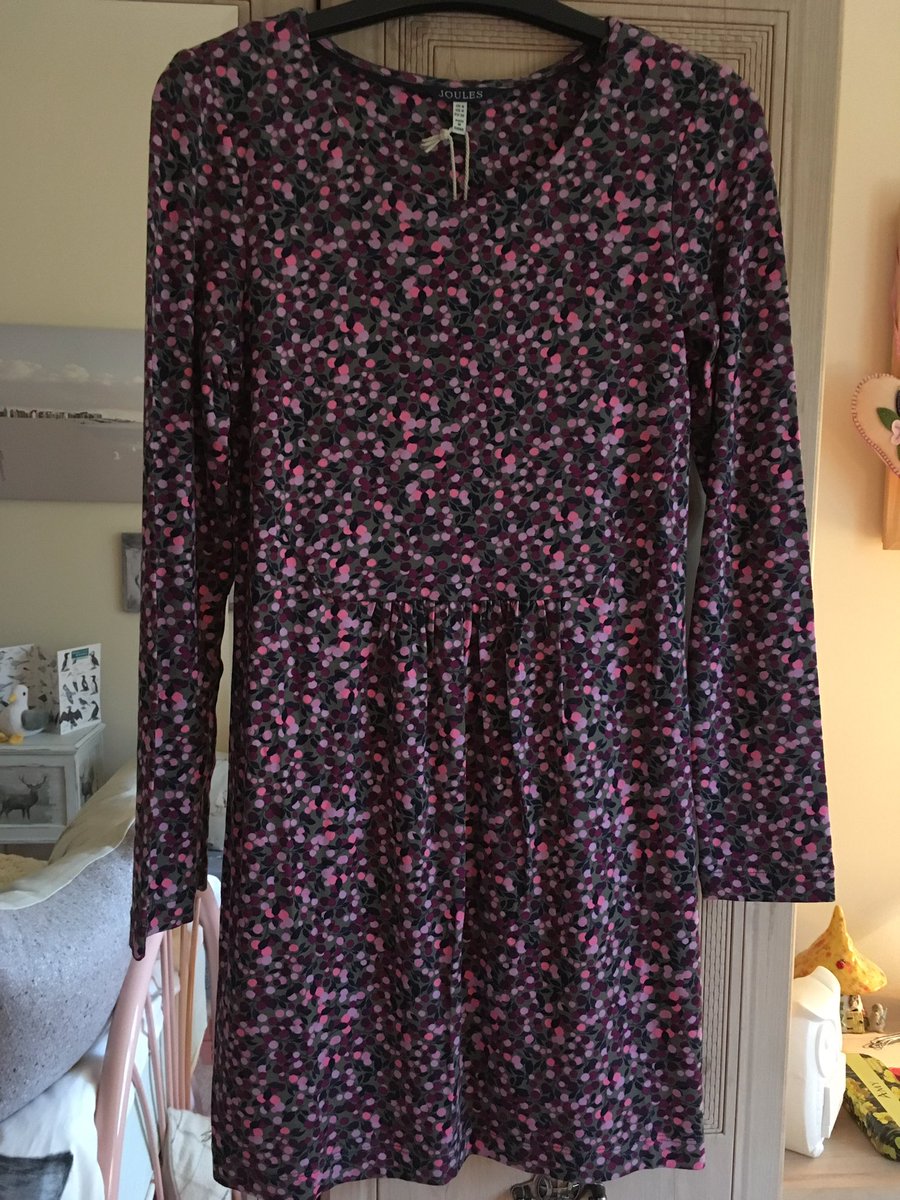 Amykawhite's tweet photo. @Joulesclothing My lovely ๐ new #jerseytunic #joulesnewcollection I bought today @JoulesIpswich love it ๐ https://t.co/ykpSa6uFfc