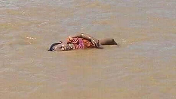 forzabesiktas's tweet photo. DO NOT TURN A BILD EYE TO MASSACRE OF ARAKAN  #Arakan @antonioguterres @UN @EUCouncil https://t.co/QSGgf6Xi8A