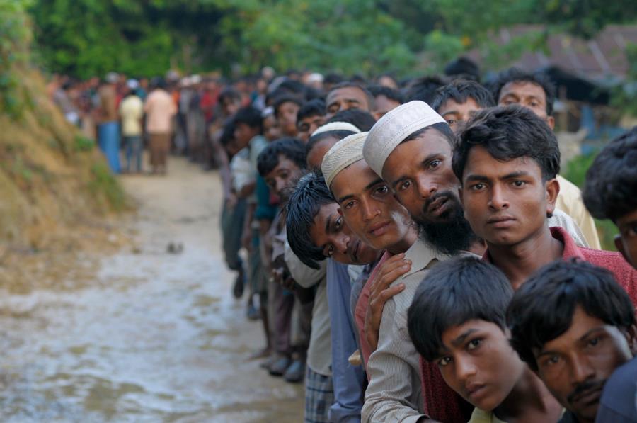 forzabesiktas's tweet photo. DO NOT TURN A BILD EYE TO MASSACRE OF ARAKAN  #Arakan @antonioguterres @UN @EUCouncil https://t.co/QSGgf6Xi8A