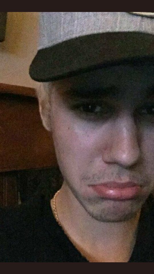 jdbyqren's tweet photo. sizden alip paylaşiyorum helal edin az kaldi ayqü 
#DreamTVdeBüyükFinal #JustinBieber https://t.co/ckspOeT9pT