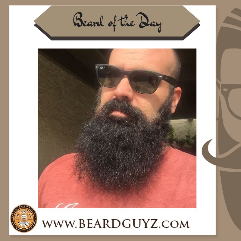 BeardGuyz's tweet photo. Beard of the day goes to Robert Thornton #bearded #beadman #beardbrother #beardlover #beardporn #beardgoals #beardguyz #myuniversalvip #botd https://t.co/rtDpXsuWUH