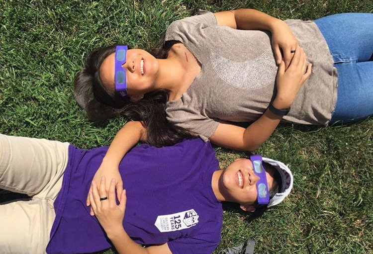 NCEclipse's tweet photo. #NCEclipse #SolarEclipse2017 Photo credits: @chrisheronerd https://t.co/QMBV1HAZql