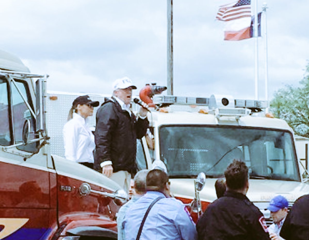 rulajebreal's tweet photo. The juxtaposition of Trump after Harvey "rally": “What a crowd, what a turnout” vs Prez Obama after Sandy Hook.
Narcissist vs real statesman https://t.co/2patq1Tk1J