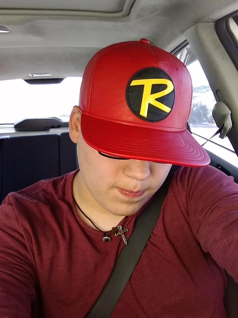 RobinClassic's tweet photo. Hi guys https://t.co/yts8L6Sa8H