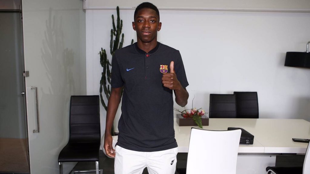 ActuFoot_'s tweet photo. Umtiti : "Ousmane Dembélé a la tête sur les épaules. Je serai derrière lui pour être sûr qu'il fasse tout ce qu'il faut." https://t.co/5xhUkv5sVi