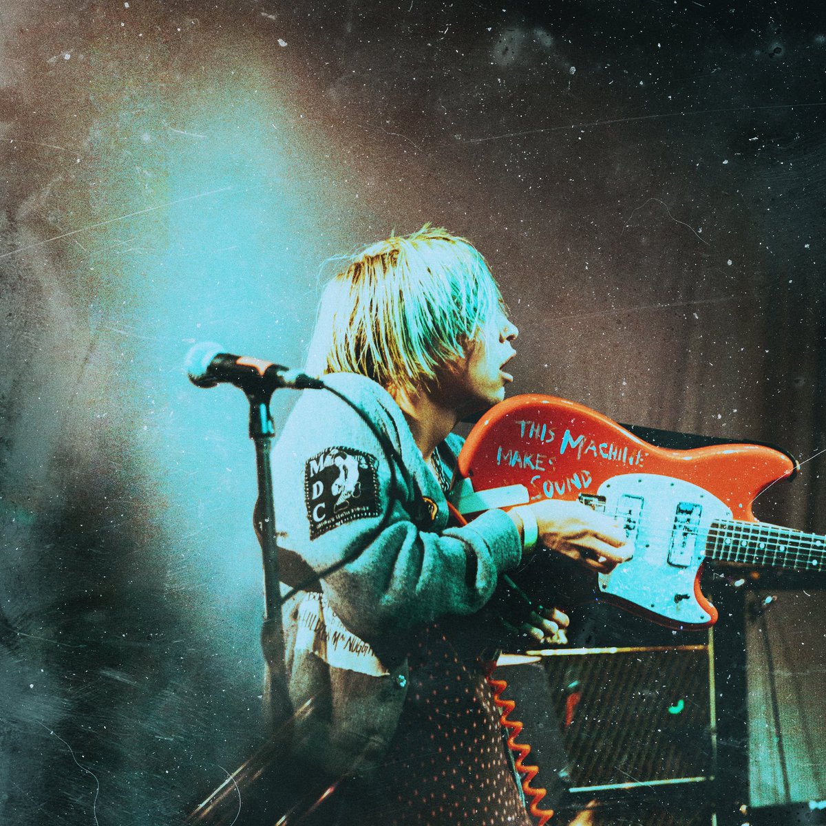 Mazalthan's tweet image. A series of live photos that I edited while listening to each band, and trying to create a visual representation of the music itself.