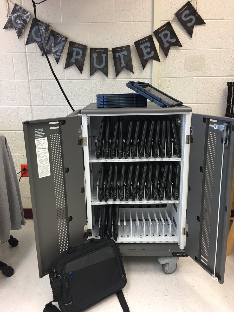 mrshollar's tweet photo. @RoundHillES We are "teched-out" and ready to roll!  @LCPS_CttF @jewellclass #rhl4code #rhlcodes https://t.co/wCSrPmlw0f