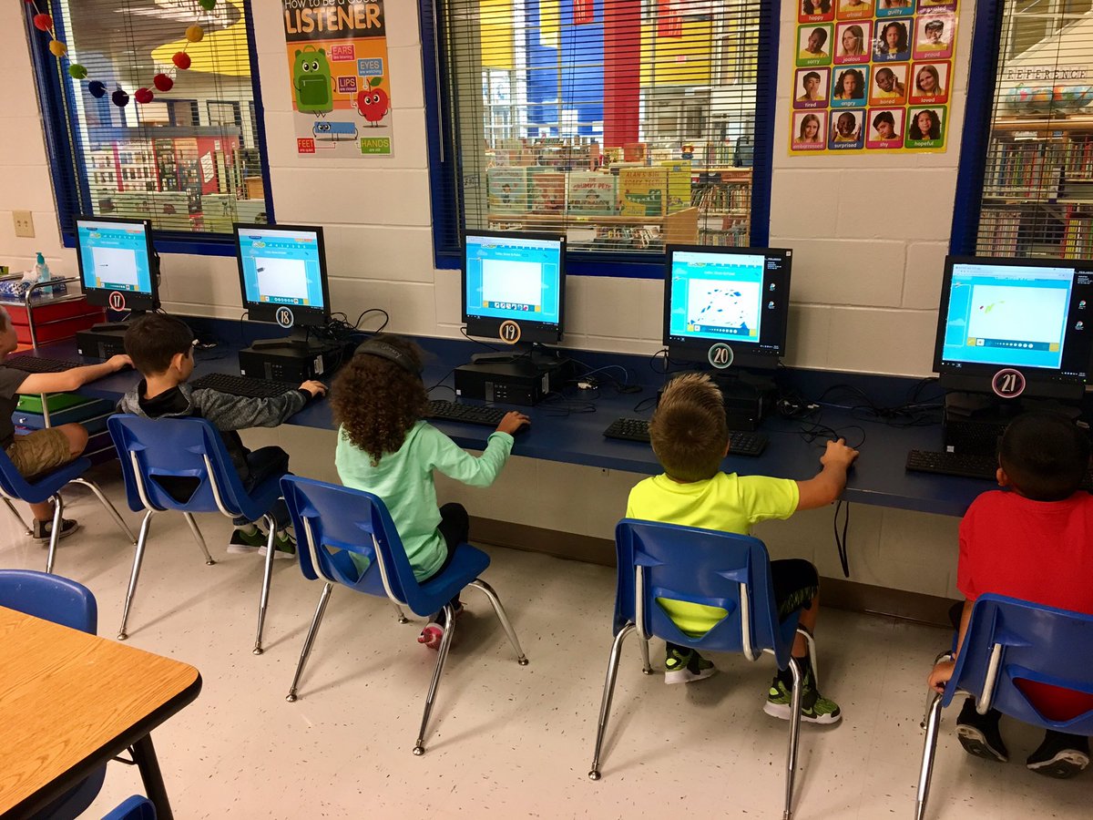 MarisaM1129's tweet photo. Hip hip hooray for a fab first day!🎉Ss created digital posters of rules & fave scene from book about dinos taking over school. #HaysDigital https://t.co/6ynxCLHwV0