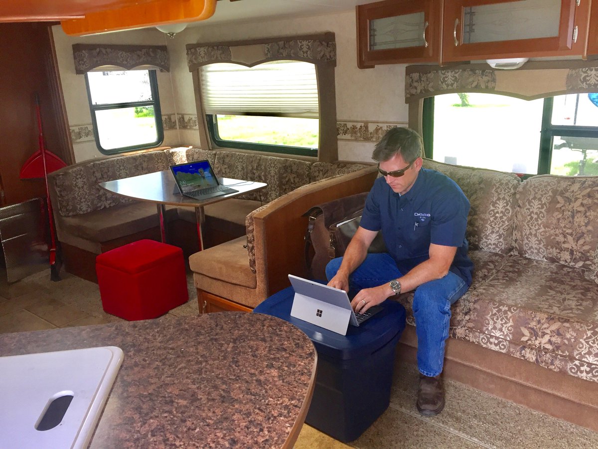 datawingglobal's tweet photo. @datawingglobal is set-up and running on the #Texas Gulf Coast. Busy flying missions for our insurance clients. #Harvey2017 recovery. https://t.co/Va36SIc6fz