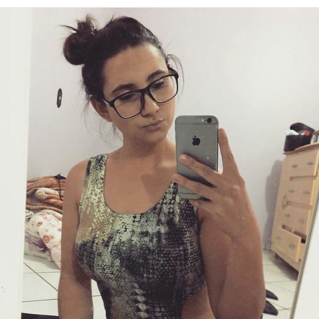 _thaaalia_'s tweet photo. #NewProfilePic https://t.co/N7g1muiFP3