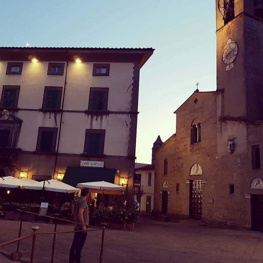 ParadisoStudio's tweet photo. Meal out in Fivizzano 🍽
#studioparadiso #fivizzano #paradisopaintingholidays #artinitaly #Tuscany #paradiso #tusc… https://t.co/tPDLcFQbGx https://t.co/lF5kGDXhAW