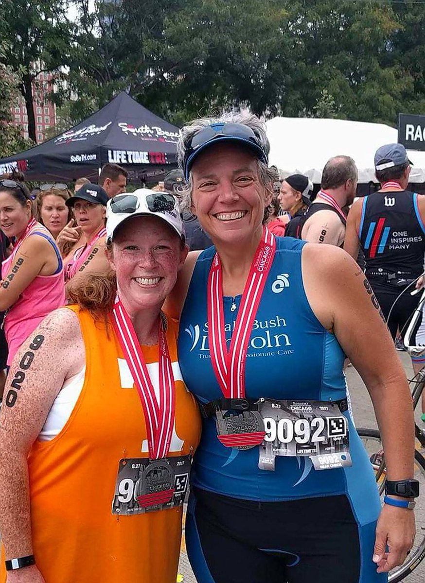 <a href="/eiu/">#EIU</a> Grad Coordinators slaying it! Congrats <a href="/EIUHST/">EIU Health Promotion</a> Drs. Simons and <a href="/EIUAgingStudies/">EIU Aging Studies</a> O'Rourke on their finishes at the @ChicagoTriathlon!