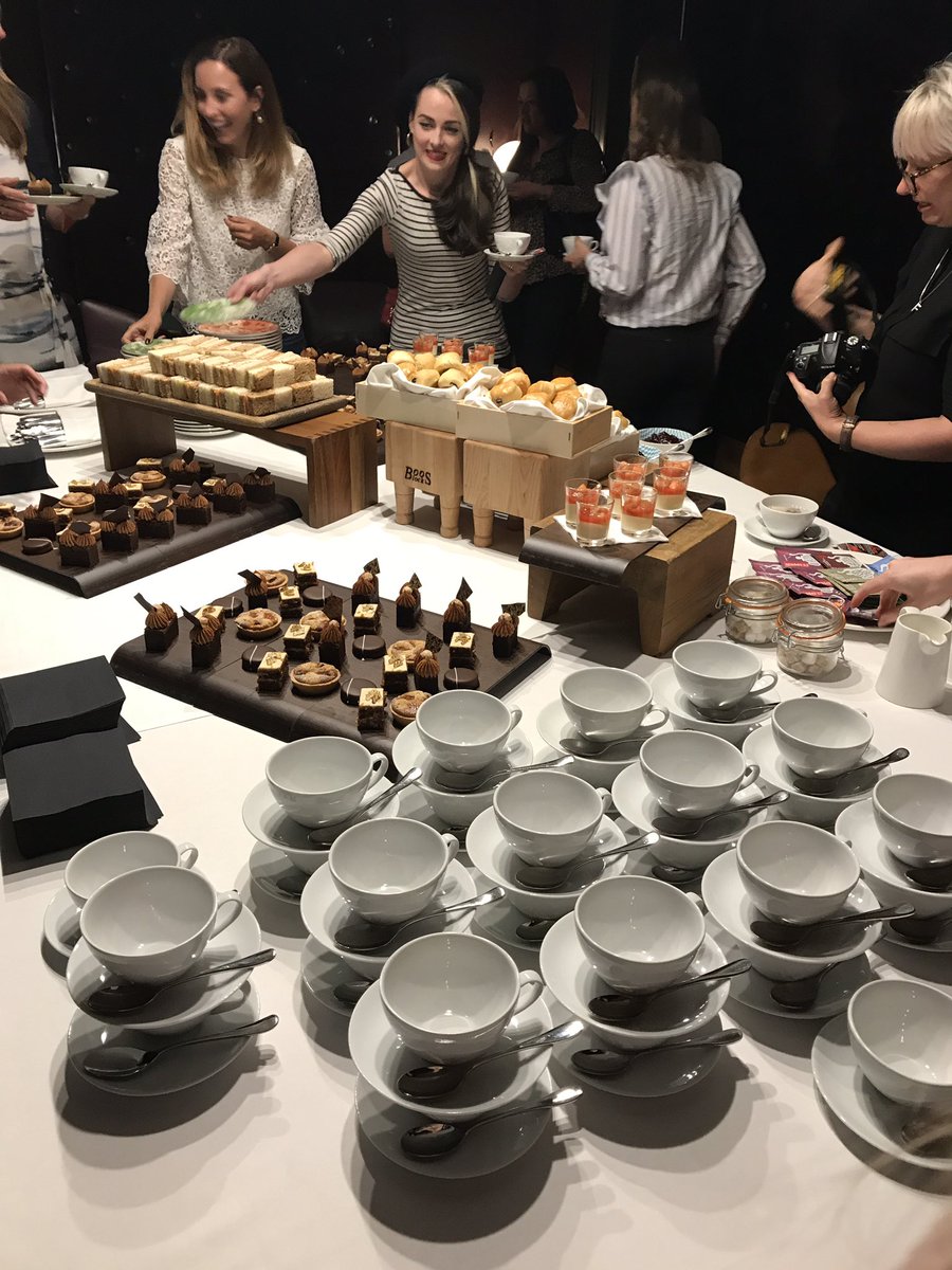 CotswoldWomen's tweet photo. Lovely @cowley_manor treats at tonight's @CheltenhamMaman event with @carasuthers and @PppleWhiteMedia.Great to meet so many awesome peeps! https://t.co/HE4f1WJ3q5