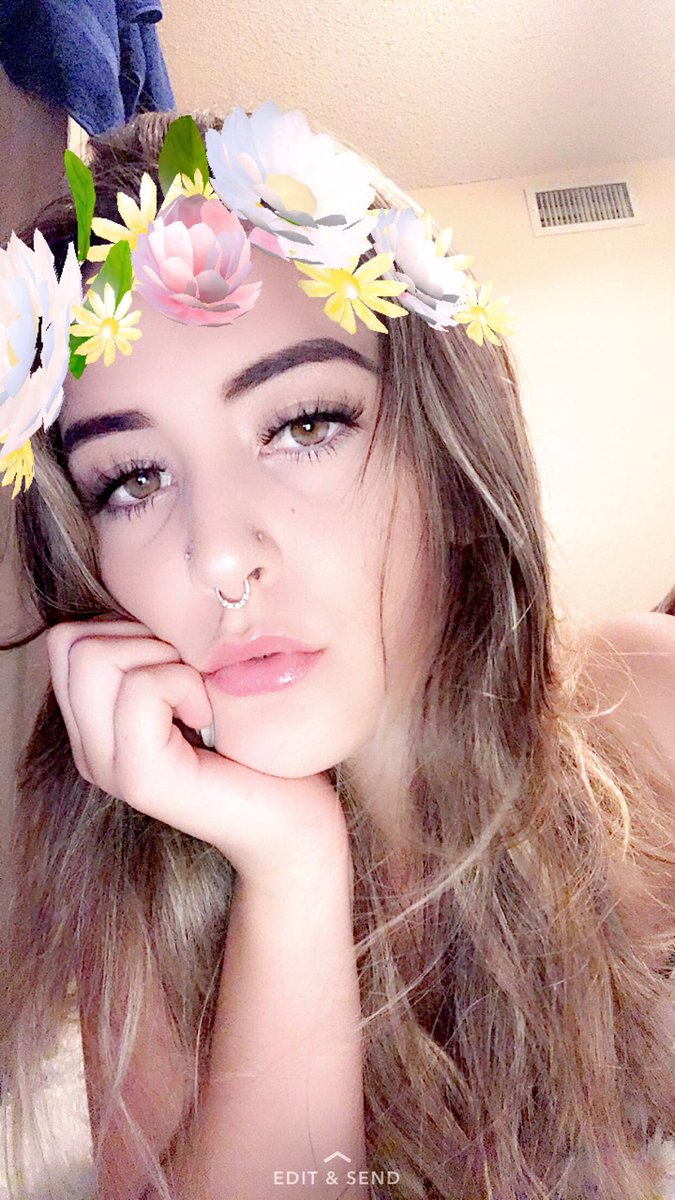 victoriafinn2 tweet picture