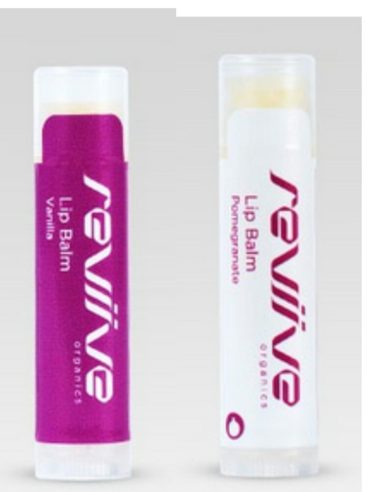 dentalnurse0810's tweet photo. Autumn & Winter months just around the corner, these lovely lip balms in Vanilla or Pomegranate, a must for any handbag or pocket
#Reviive https://t.co/uE9YKLd9QM
