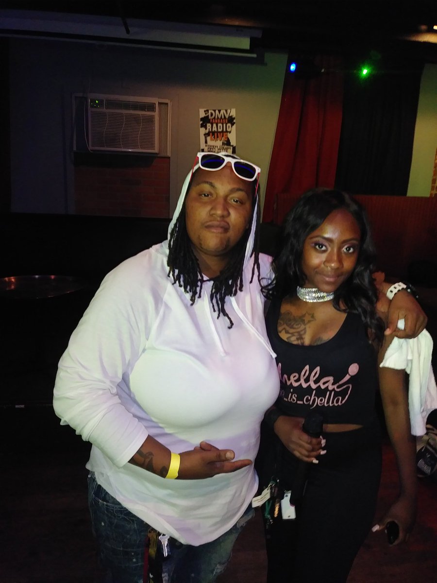YUNGREDZMUGA's tweet photo. @She_is_Chella @YUNGREDZMUGA #Keys2ThaCity #EverythingDMVRadio #DjAudioAJ #RedLongue #NextUp #AlmostFamous #MixtapeBehavior #DMV #NJ https://t.co/MbJfO4vUzs