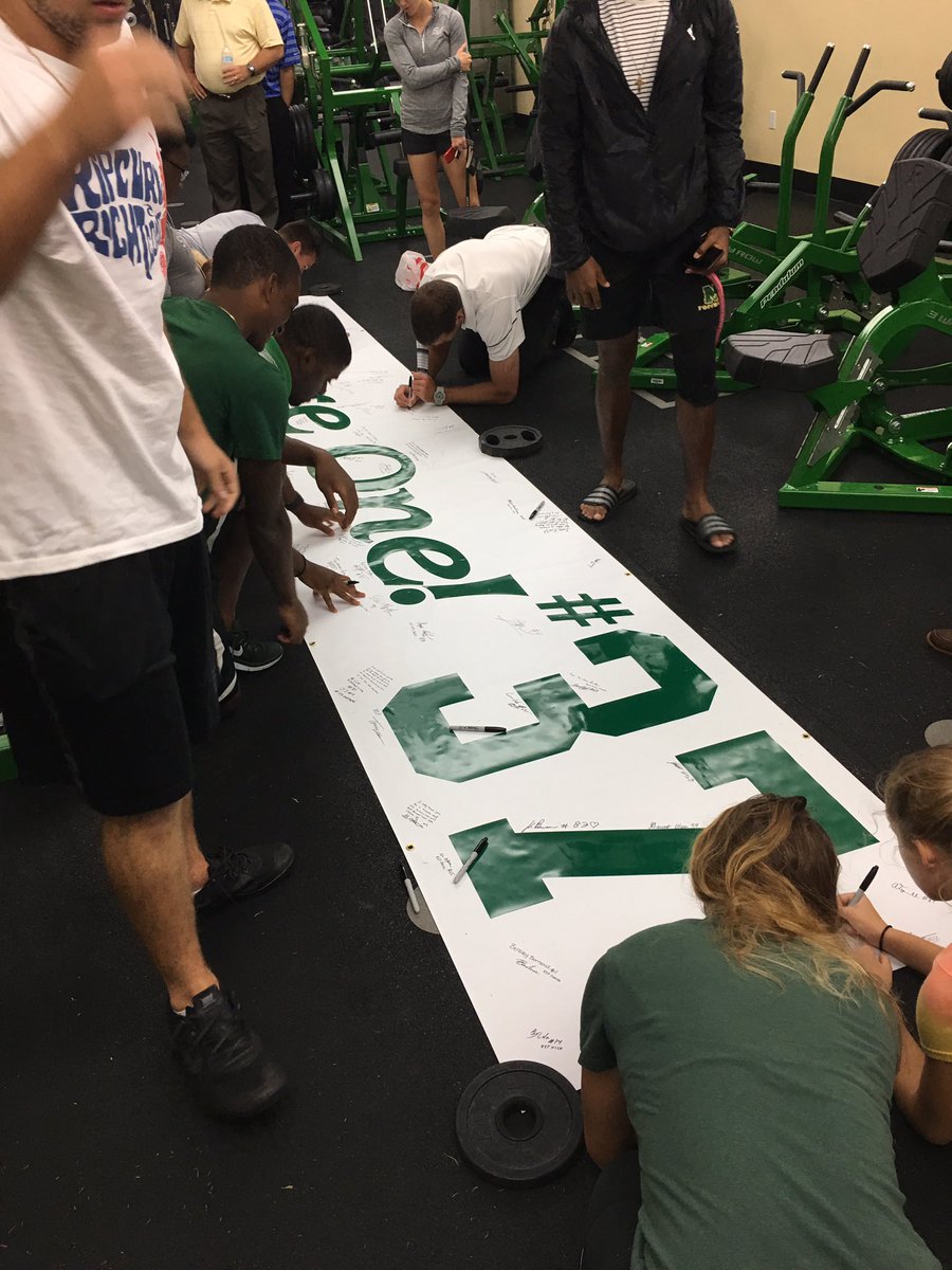 StetsonHatters's tweet photo. Stetson students are coming together in the ATC weight room to express their love for Nick Blakeney and @StetsonFootball #SUnited https://t.co/uuZXf8JM3J
