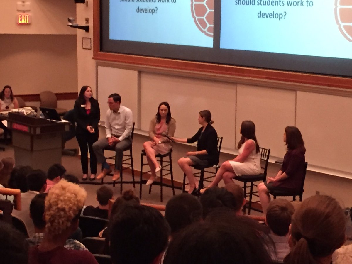 CynthiaOB_OCS's tweet photo. Thank you to @ChoiceHotels @EYnews @GrantThorntonUS @PepsiCo for participating on the panel #hiresmith https://t.co/UxxHoqFiMG