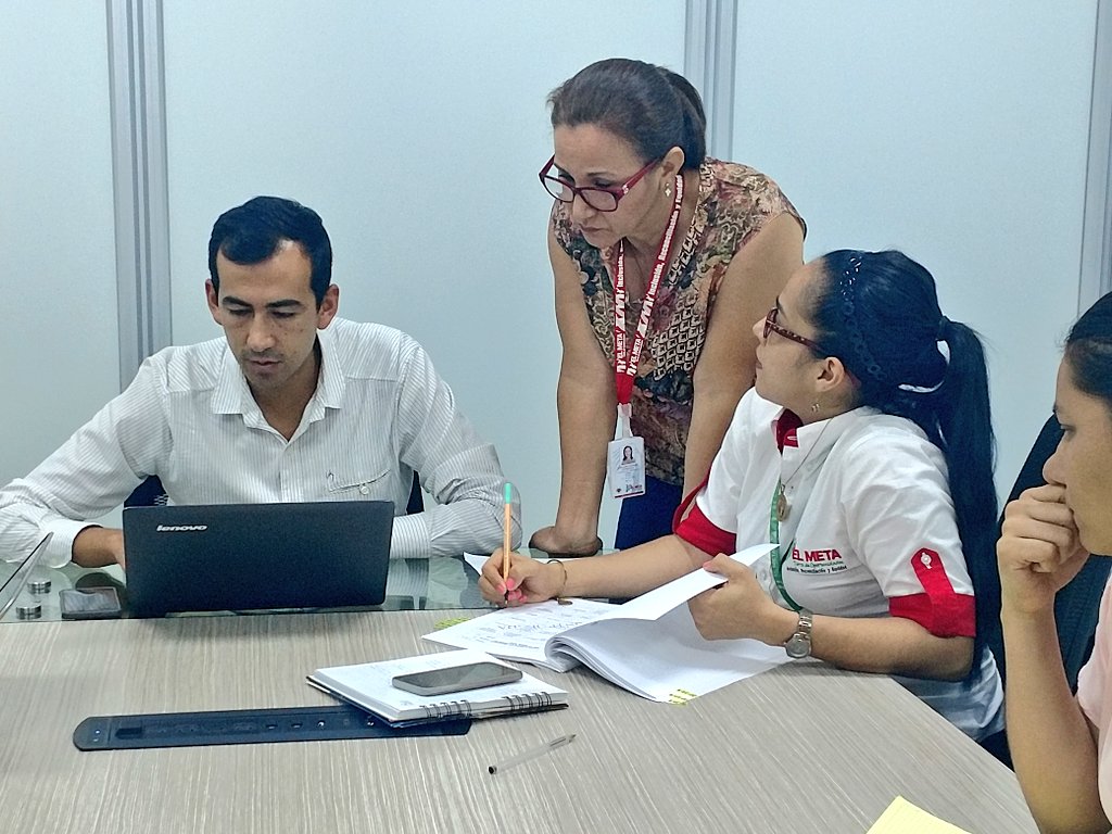 OCADMETA's tweet photo. Equipo del #OcadMeta trabaja a esta hora en la revisión de las funciones que cumple la Secretaría Técnica. https://t.co/6o0ArHkPKE