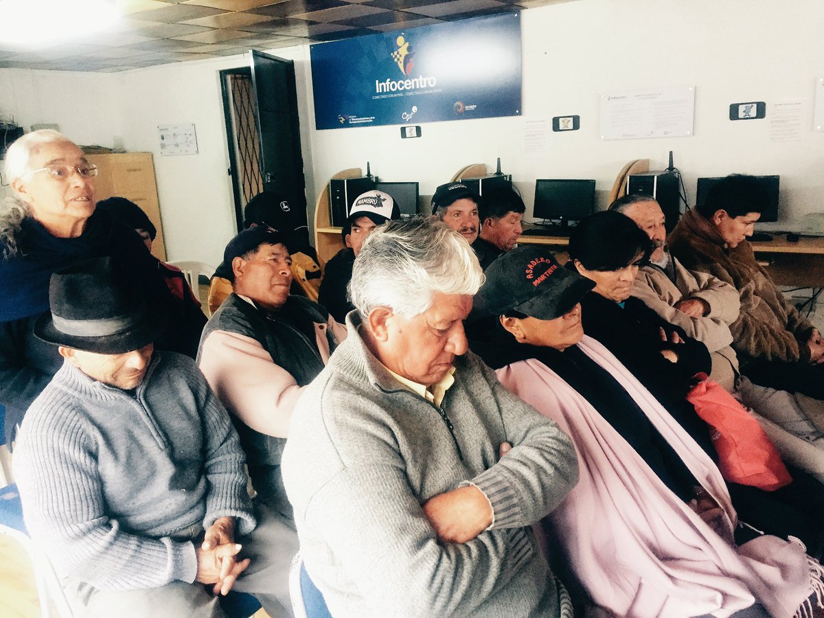 GADPCHIMBORAZO's tweet photo. #PPPCH2018 Consenso en la planificación y Presupuestación Participativa 2018 en #Puela #Penipe. https://t.co/e4zHKCdvvY